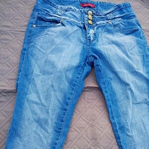 GOGO Star Blue Capris with Cropped Hem Juniors 11